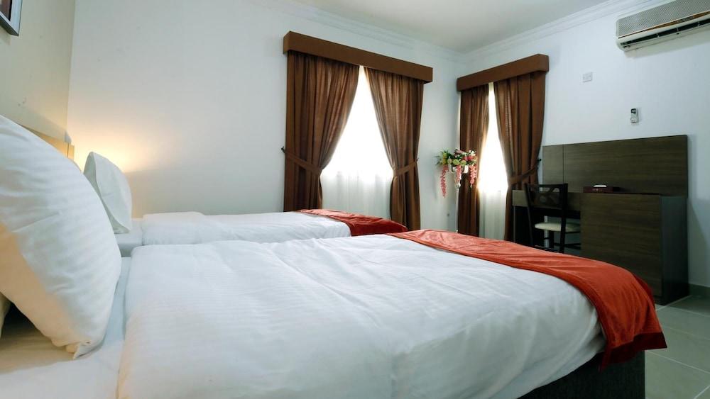La Villa Inn Hotel Apartments Doha Buitenkant foto
