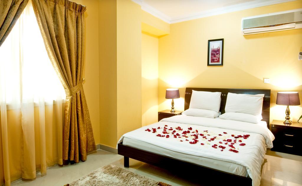 La Villa Inn Hotel Apartments Doha Buitenkant foto